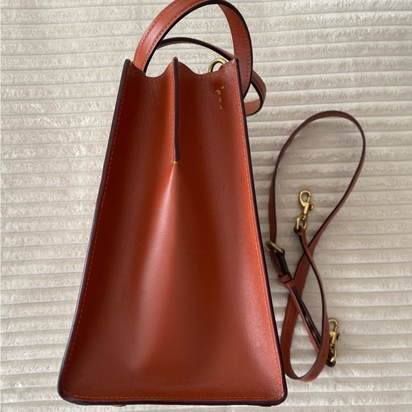 COACH CHARLIE CARRYALL - Picture 5 of 9